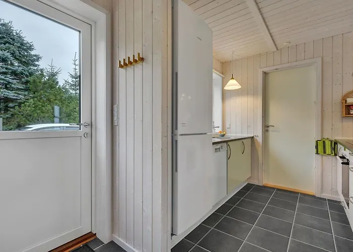 Vakantiehuis Tinemarie - 200m From The Sea By Interhome Blåvand